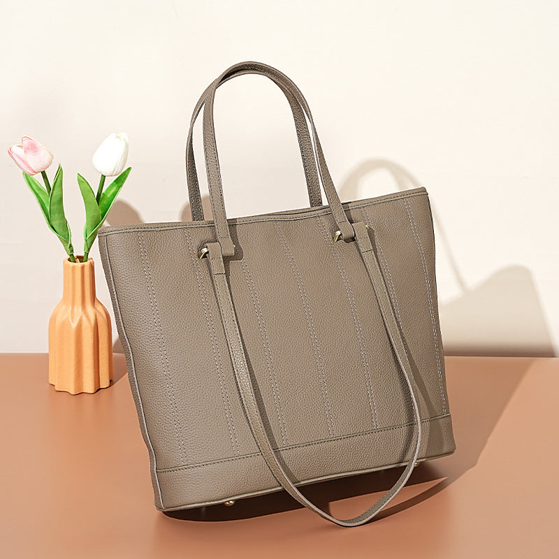 Full-Grain Leather Commuter Shoulder Tote