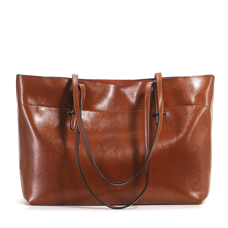 Oil-waxed leather carryall tote — detail view