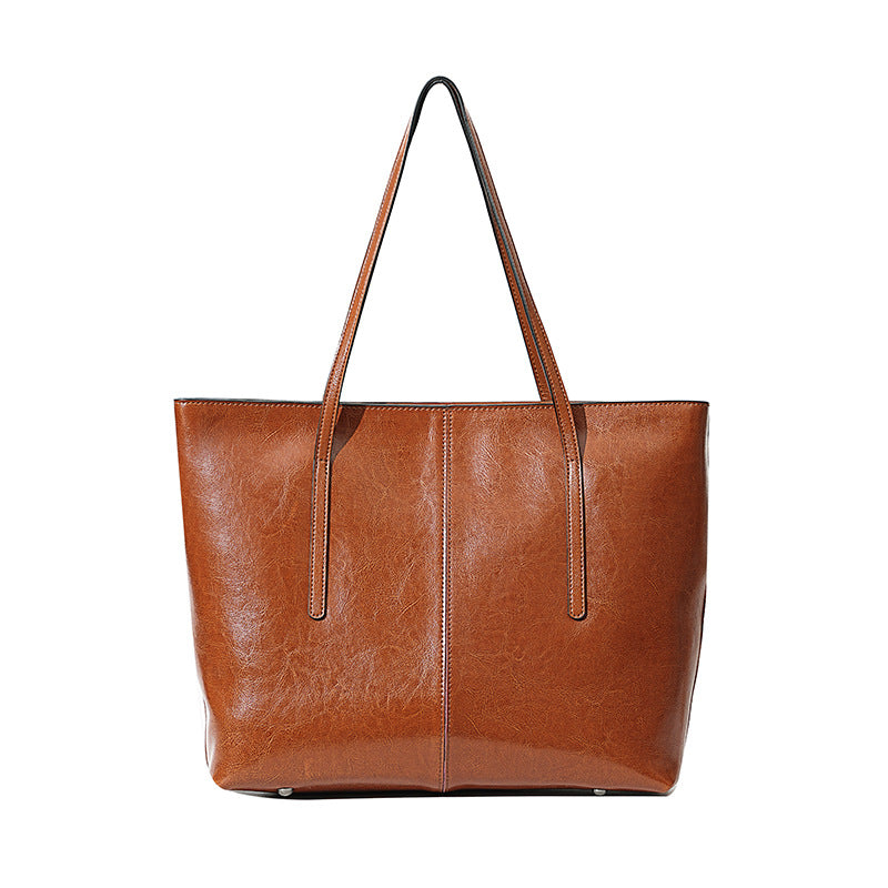 Oil-waxed leather tote — detail view