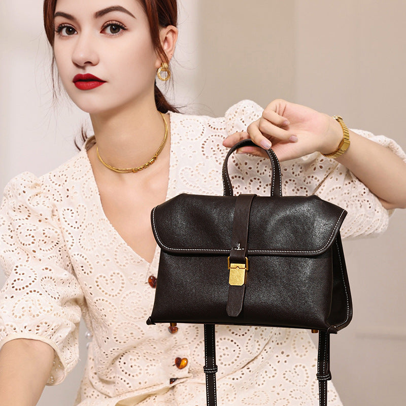 Vegetable-Tanned Leather Messenger Bag