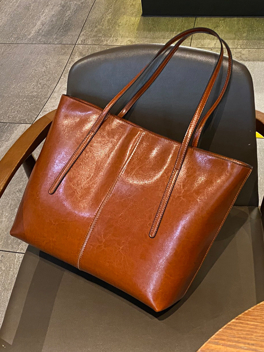 Oil-waxed leather tote